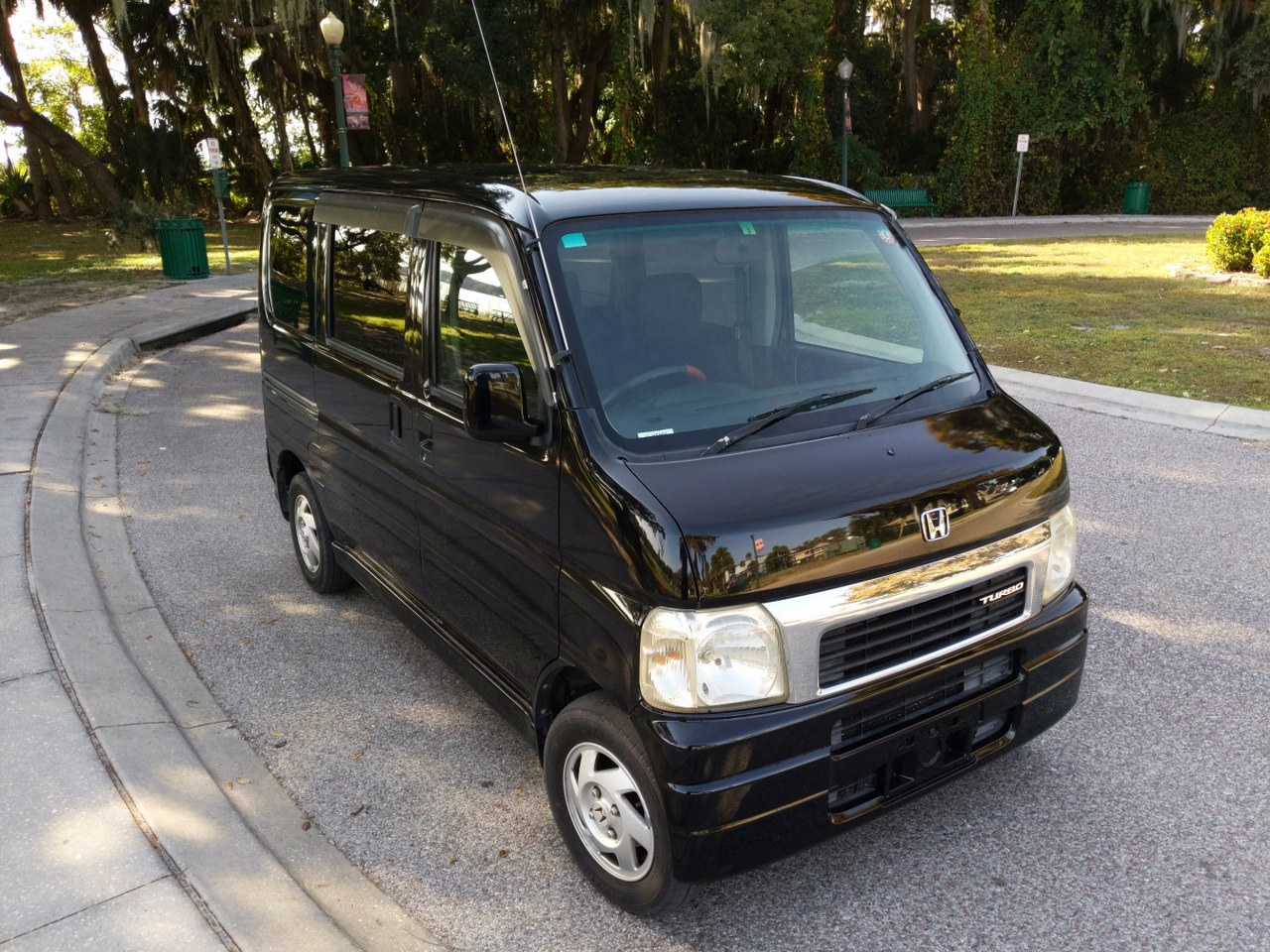 Honda Vamos TURBO – Mike's Auto JDM